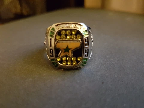 Molson Canadian Dallas Stars Replica Stanley Cup Ring!! Cover
