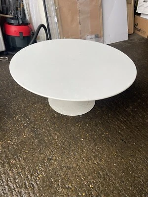Knoll Studio Saarinen Tulip Coffee Table White - Image 1 of 4