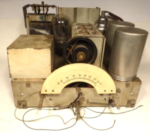 vintage MARCONI 235 CATHEDRAL RADIO: Untested w/ 4 TUBES - 2 original Marconi's - Picture 1 of 11