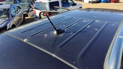 Antena de rádio estéreo de fábrica GMC Acadia 2007-2016 fabricante de equipamento original 10370211 - Imagem 1 de 3