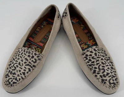 Hush Puppies Women’s Leopard Print Suede Loafers Cream Sz 7.5M Southwest Comfort - Image 1 of 4