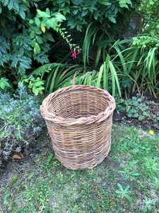 Large Wicker Basket - Picture 1 of 5