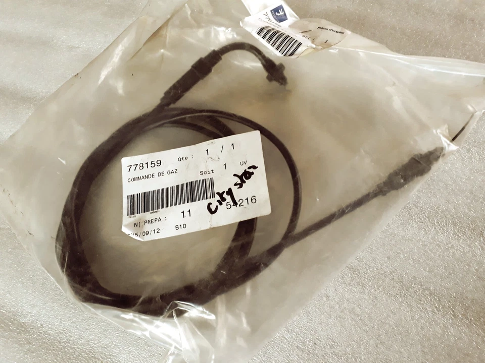 CÂBLE DE GAZ  ORIGINAL PEUGEOT POUR MAXI SCOOTER 125 PEUGEOT CITYSTART - Photo 1/1