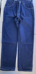 Wrangler Rugged Wear Mens Jeans Blue 34x32 Classic Fit Dark Wash Denim - Picture 1 of 8