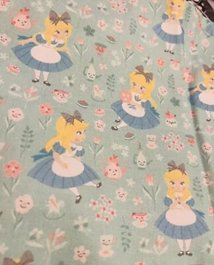 Rare!!! ALICE IN WONDERLAND Fabric Disney FQ 18”x21” - Picture 1 of 1