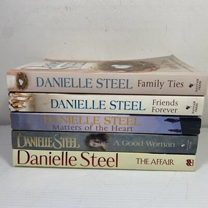 5 X Danielle Steel-Family Ties, Good Woman, Friends Forever, Matters of Heart,+1 - Picture 1 of 13