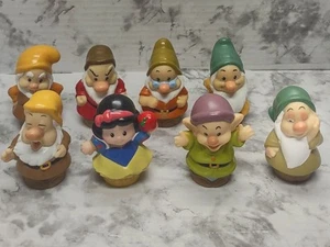 Fisher-Price Little People Schneewittchen & sieben Zwerge 8 Stück 2012 Alter 3+ - Bild 1 von 11