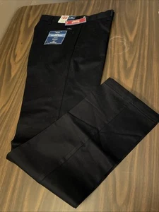 Dockers Flat Front Original Khaki 34X 38 Navy - Picture 1 of 4