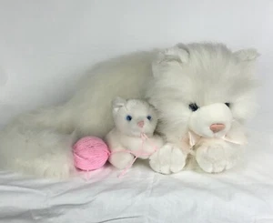 Vintage Plush White Cat 16" Mom & Baby Kitten Yarn Ball MEOWS Bell Passport Toys - Picture 1 of 12