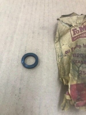 1952-1954 LINCOLN COSMOPOLITAN & CAPRI OIL PUMP INLET TUBE SEAL;FORD# B20-6643-B — 第 1/2 张图片