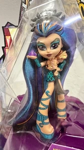 Monster High Boo York Nefera De Nile 5” muñeca de vinilo SDCC 2015 LE Mattel nueva en caja  - Imagen 1 de 6