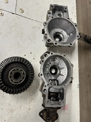 Caja de cambios diferencial eje delantero Suzuki Vinson 500 27400-03G10 2003-2007 Foto 1 de 4