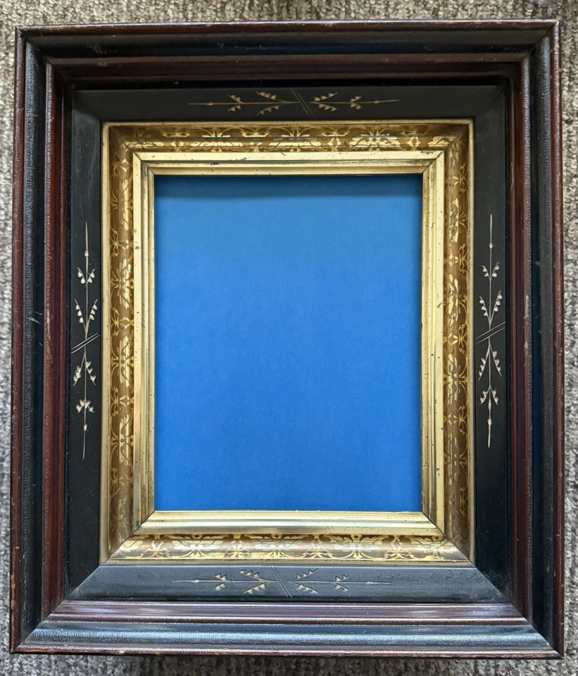 Antique Eastlake Etched/Gilded 13"x15" Deep 3" Shadowbox Frame for 8x10 Image - Image 1 of 4