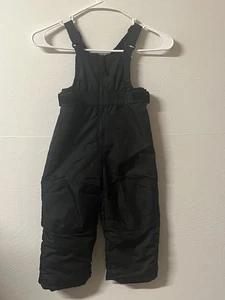 Pantaloni da neve Cat & Jack Bib bambino 2T nero ginocchia rinforzate  - Foto 1 di 3
