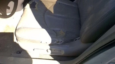 Used Fuel Injection Air Flow Meter fits: 2002 Lexus RX300 4 cylinder Grade A - Image 1 of 4