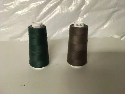 Maxi-Lock serger thread Beige Taupe And Churchill Green - Image 1 of 3