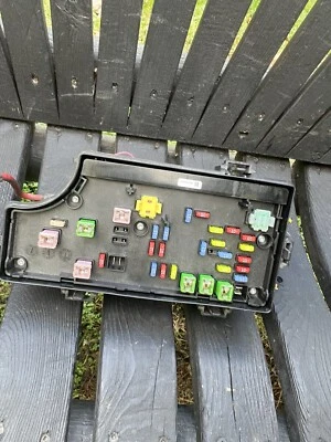 2011 – 2014 Jeep Compass / Patriot  TIPM Fuse Box / Distribution Box 04692343 - Image 1 of 3
