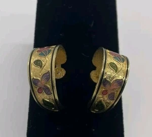 Flowers Hoop Stud Earrings Gold Tone Etched Multicolored - Picture 1 of 8