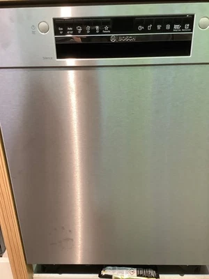 BOSCH SMU4HTS00E Serie 4 Unterbau-Geschirrspüler 60 cm - Wie neu 1#2228014 - Bild 1 von 4