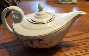 TETERA ALADDIN HOJA OTOÑO CERÁMICA SUPERIOR HALL'S JEWEL TEA CO. DE COLECCIÓN 6"" DE ALTO - Imagen 1 de 11