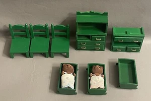 VTG Calico Critters Sylvanian Families Epoch Green  Furniture & Baby Bears 1985 - Picture 1 of 18