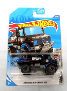 HOT WHEELS MERCEDES -BENZ UNIMOG 1300TREASURE HUNT SWAT - Picture 1 of 3