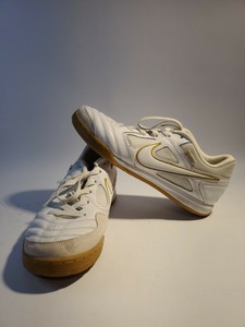 nike gato white