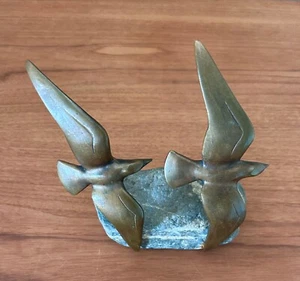 RARE CHARLES REUSSNER BRONZE SCULPTURE ON GRANITE - 2 GULLS - SIGNED - Picture 1 of 6