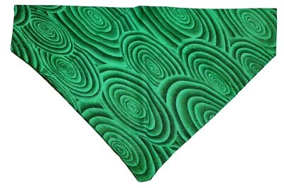 Dog Collar Cover Size XS Green Swirl Chihuahua 8.5" Neck NEW Fabric Easy Care - Image 1 of 4