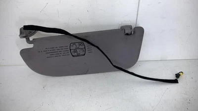 Pare soleil droit PEUGEOT 607 PHASE 1 8143KX - Photo 1/4