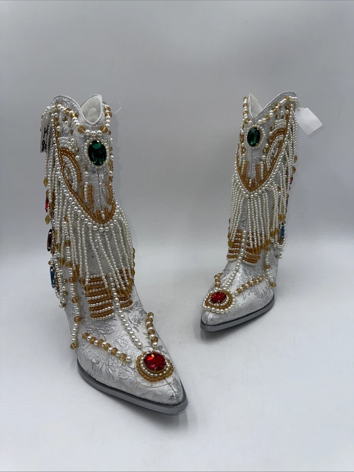 Azalea Wang Women's Astounding Embellished Fashion Booties Size 8 - Image 1 of 4