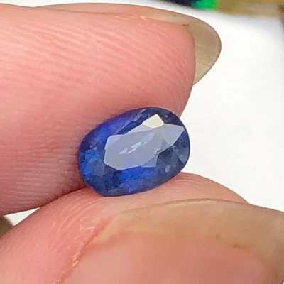 1.20 Carat Natural Faceted Cushion Cut Blue Sapphire Certified From Sri Lanka - Image 1 of 4