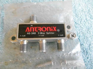 NEW ANTRONIX 3 WAY SPLITTER HS-3AB COAX 5.5dB - Picture 1 of 4