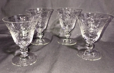Lot of 4 ~ Rock Sharpe Floral Cut Crystal Liquor Cocktail Glasses - Image 1 of 4
