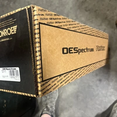 Apoio de suspensão 72111 Monroe passageiro dianteiro lado direito Toyota Celica 2000-2005 P1 - Imagem 1 de 2