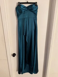 Women NWOT "Elllezeitoune" emeral strapless long gown. Size Sm - Picture 1 of 2