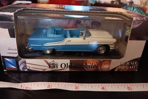 Collectible 1955 Oldsmobile Super 88 Diecast Car 1:43 Scale with Display NIB - Picture 1 of 2