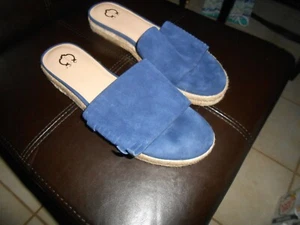 C. Wonder Women's Blue Shoes Suede Fringe Flats Slip-On Size 10 Medium - Picture 1 of 3