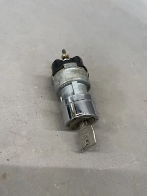 Ford Mustang Thunderbird Galaxie 1965-1967 interruptor de encendido tablero con llave merodeador Foto 1 de 4