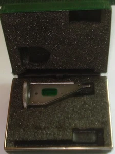 FEDERAL NO. T-5 DIAL 0-15-0 READING INDICATOR .030 RANGE .001 GRADS - Picture 1 of 6