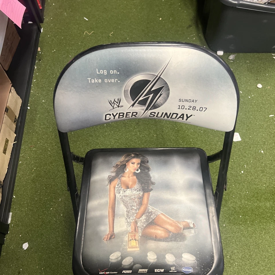 Silla Candice Michelle WWE Playboy Cyber Sunday PPV DIFÍCIL DE ENCONTRAR Foto 1 de 4