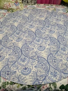 Blue And White Paisley 52" Round Cotton Tablecloth - Picture 1 of 3