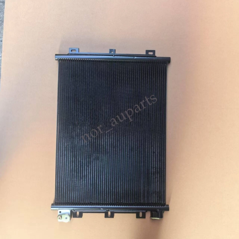 Condensador de aire acondicionado 262836 para Ferrari 458 Spider LaFerrari 488 F8 SF90 Foto 1 de 4