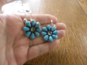 TURQUOISE, STERLING SILVER CLUSTER FLOWER DANGLE EARRINGS 1" - Picture 1 of 4