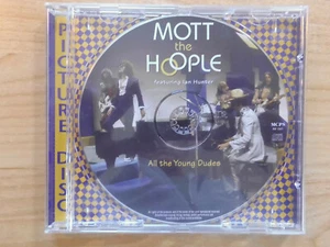 MOTT THE HOOPLE CD: ALL THE YOUNG DUDES (WIE NEU; DENMARK RM 1547) - Picture 1 of 2