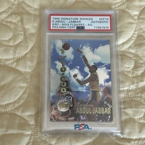 1995 Signature Rookies #FP10 KAREEM ABDUL-JABBAR Auto PSA/DNA 915/1500 🏀 - Picture 1 of 4