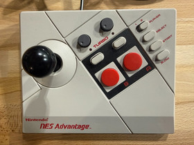 Nintendo NES Advantage Joystick Controller - NES-026 - WORKS no yellowing