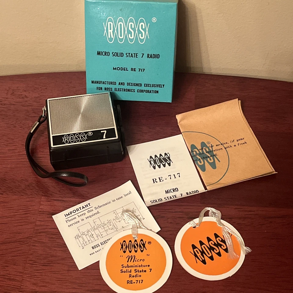 Vintage Ross 7 Micro Solid State RE-717 Micro Radio Ultra Rare Tested - Image 1 of 4