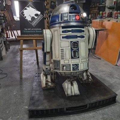 R2-D2 1:1 Life Size LED Statue | Full-Scale ABS & Resin Replica with Functional - Image 1 of 4