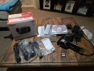 Canon Legria HF R16 HD Camera Bundle - Image 1 of 4